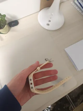 Pulsómetro Polar M400 con banda cardiaca.