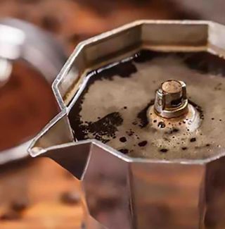 Cafetera italiana clásica 6 tazas BN5577 (24)