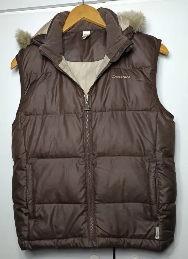 Chaleco Quechua Marrón con Capucha