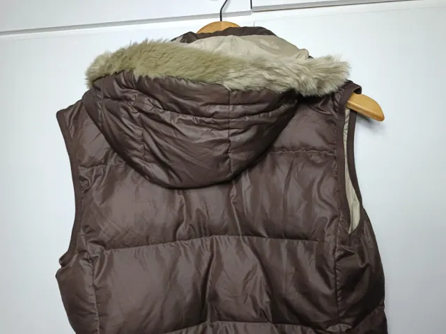 Chaleco Quechua Marrón con Capucha