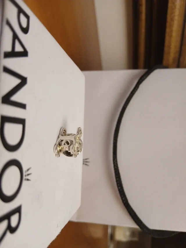 Charm Pandora Corona Plata