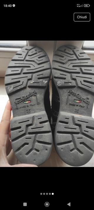 Scarpe Nero Giardini donna nere lucide