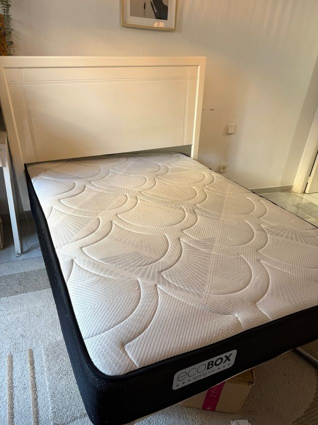 Colchón ECOBOX 135x185  Cabecero  Blanco