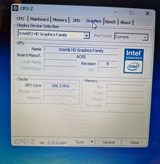 Acer E5-571G-55QT Intel i5 8GB DDR3-SSD 256 MB.