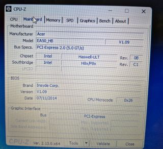 Acer E5-571G-55QT Intel i5 8GB DDR3-SSD 256 MB.