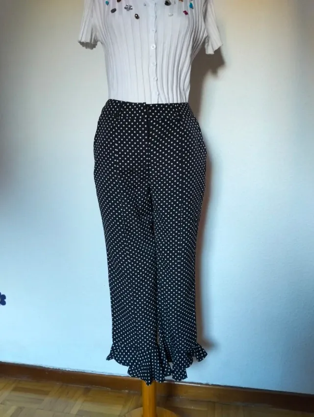 Pantalón Teria Yabar lunares volantes Talla S