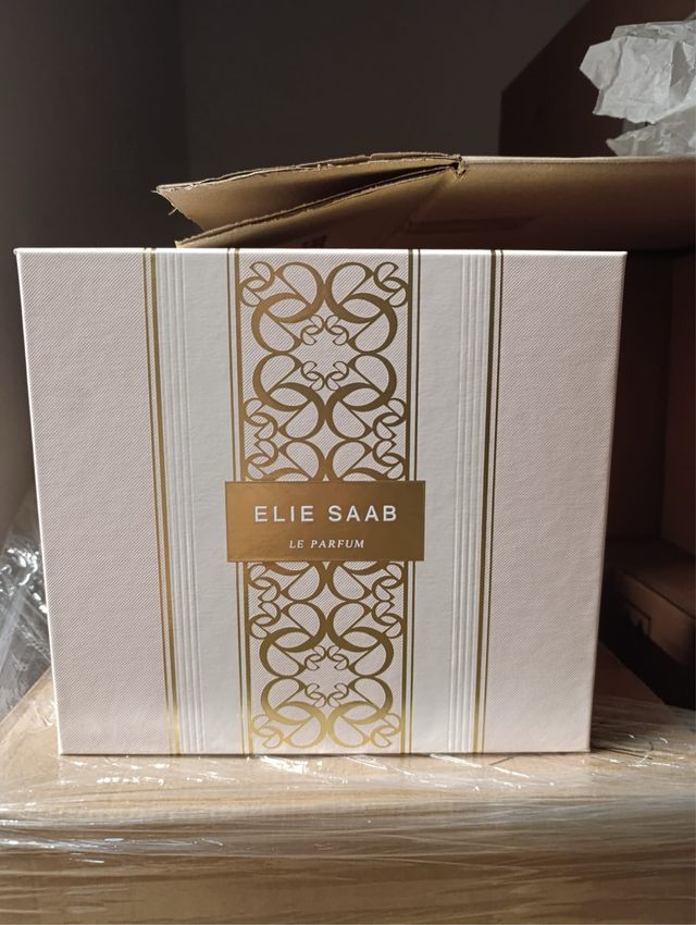 Estuche Elie Saab Le Parfum + Body + Gel