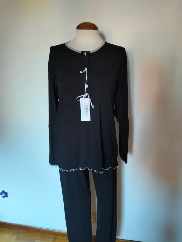 Pijama Essere negro talla S