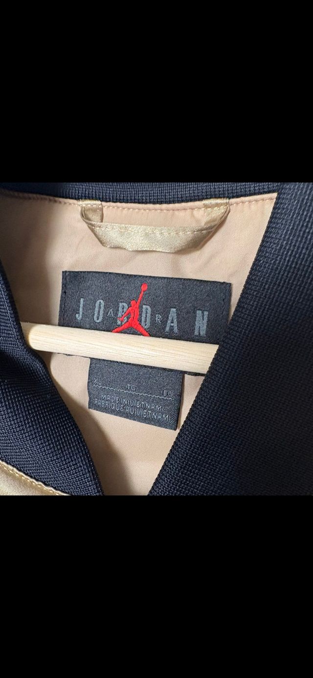 Chaqueta Jordan MVP Varsity Satin Bomber XL