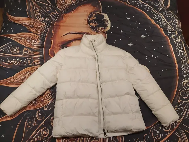 Cazadora acolchada blanca