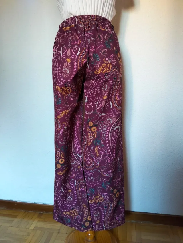 Pantalón estampado paisley cintura elástica