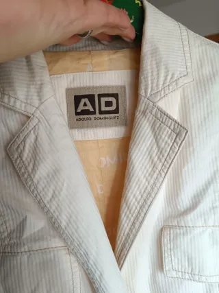 Americana AD blanca mujer