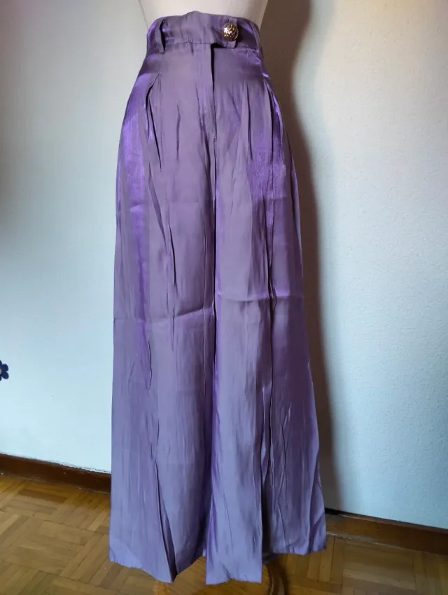Conjunto pantalón malva satinado T.S
