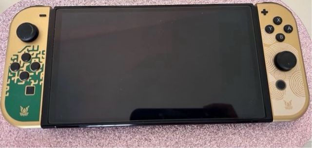 Nintendo Switch OLED Zelda Edición Limitada