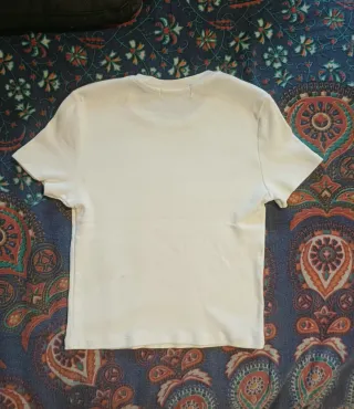 Camiseta Bershka dragón chino