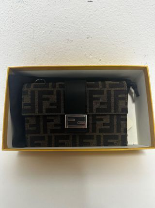 Pochette Fendi Zucca