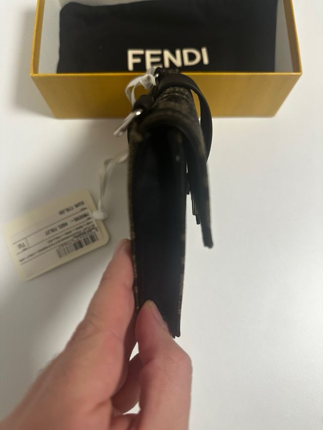 Pochette Fendi Zucca