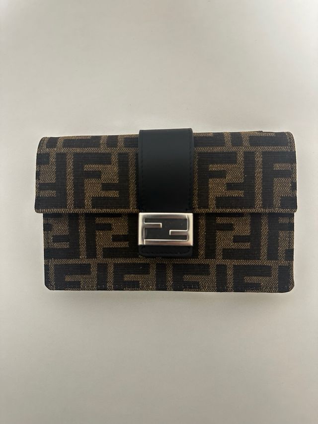 Pochette Fendi Zucca