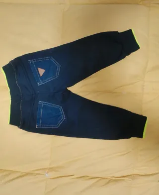 Pantaloni invernali tipo jeans bambino