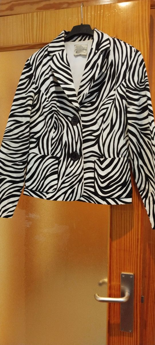 Americana Joseph Ribkoff Talla S/36/8