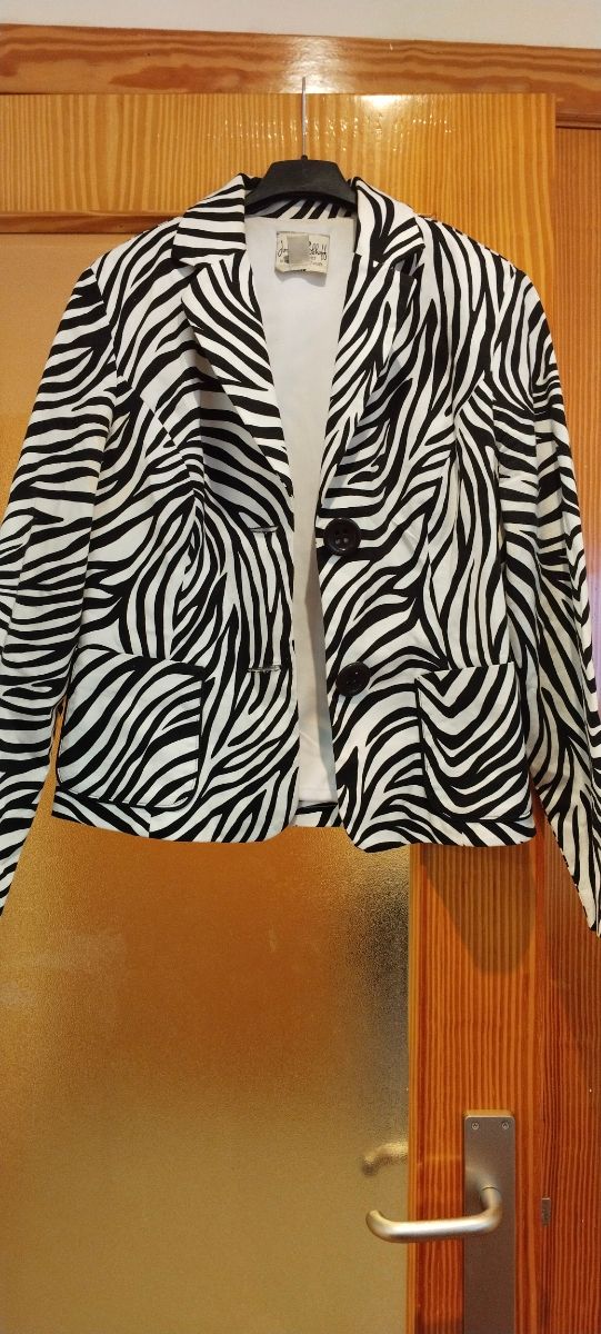 Americana Joseph Ribkoff Talla S/36/8