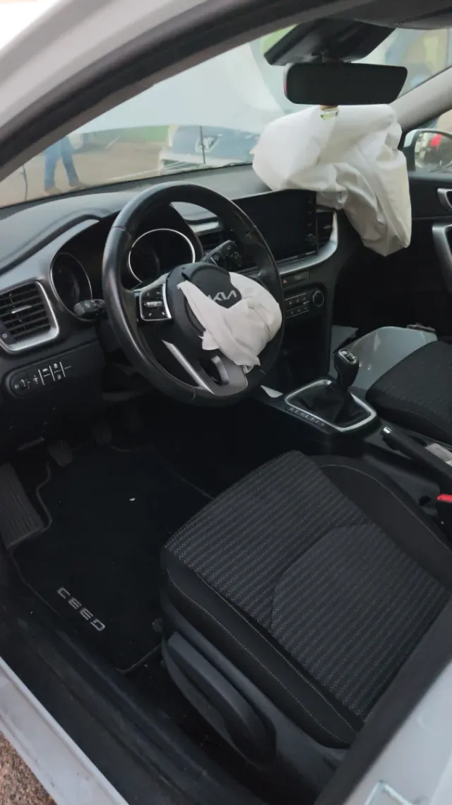 Despiece Kia Ceed 2023