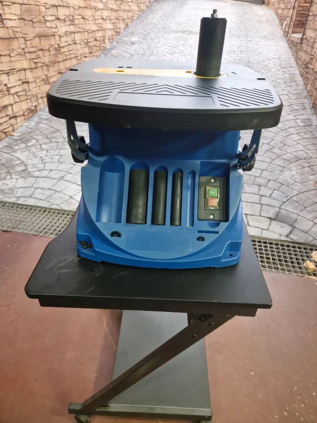 Lijadora de husillo 450W banda oscilante