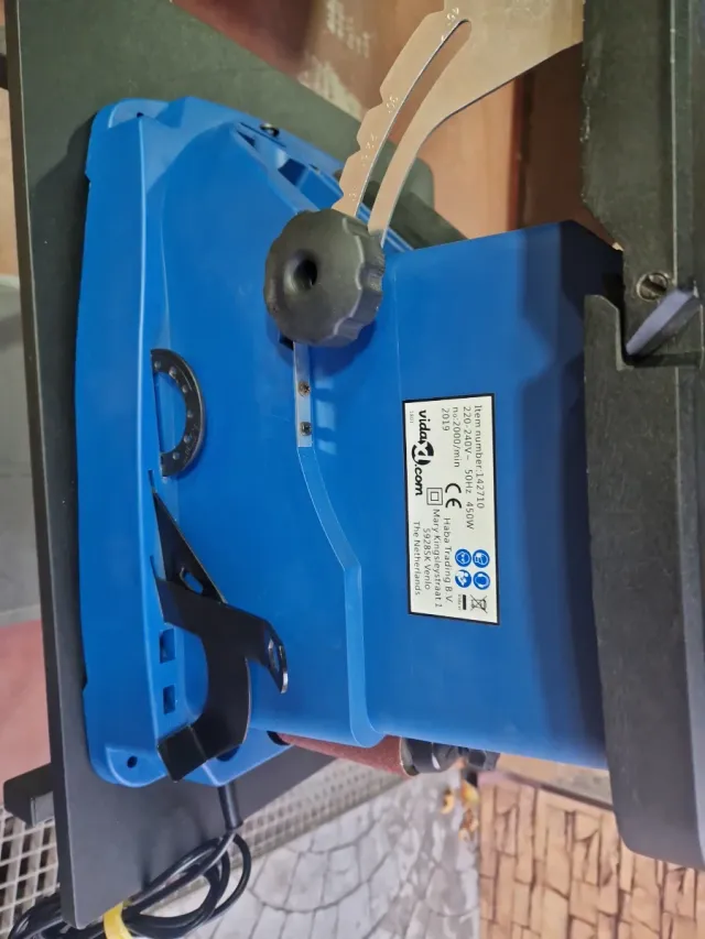 Lijadora de husillo 450W banda oscilante