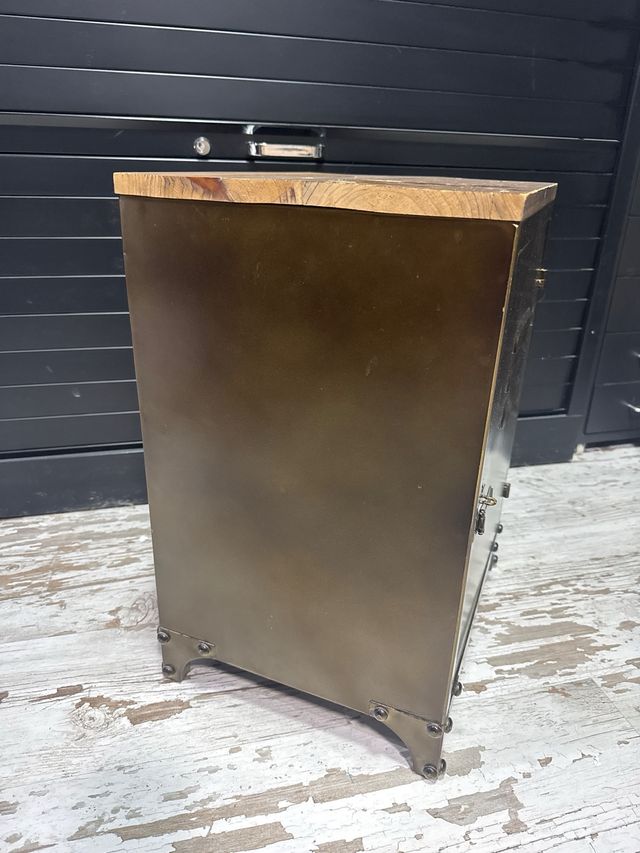 Mesita Noche Metal y Madera