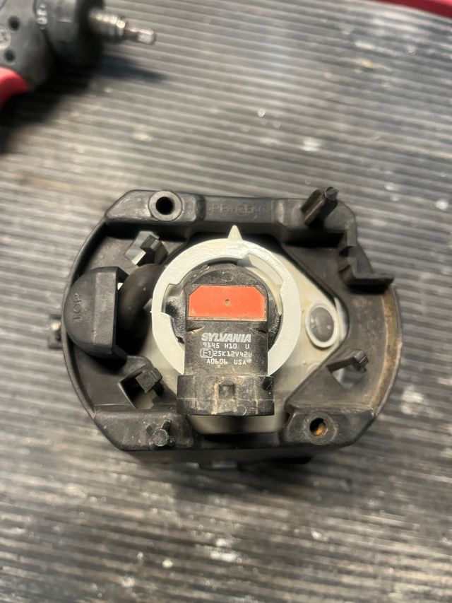 Faro Antiniebla Jeep Grand Cherokee