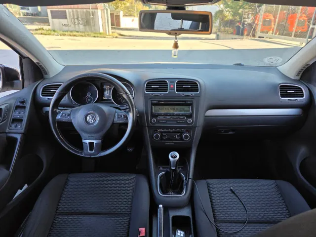 Volkswagen Golf 2010
