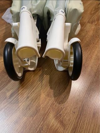 Cuna de viaje con estampado de estrellas