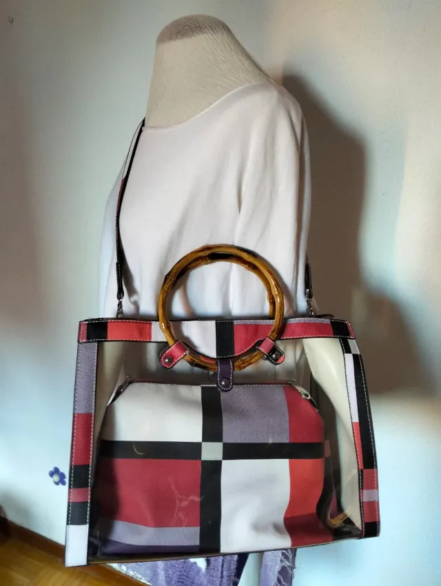 Bolso transparente asas madera y bandolera