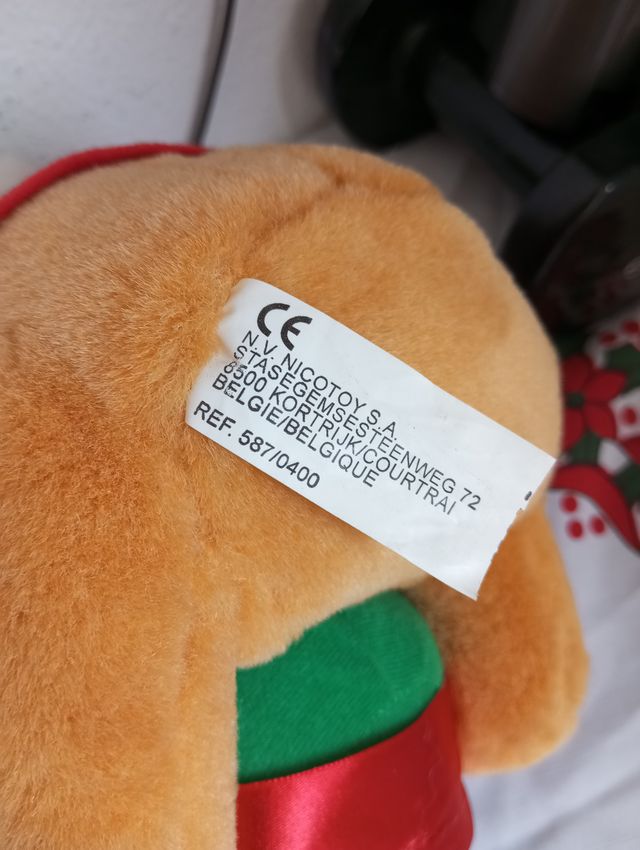 Peluche Winnie Pooh Navideño Disney