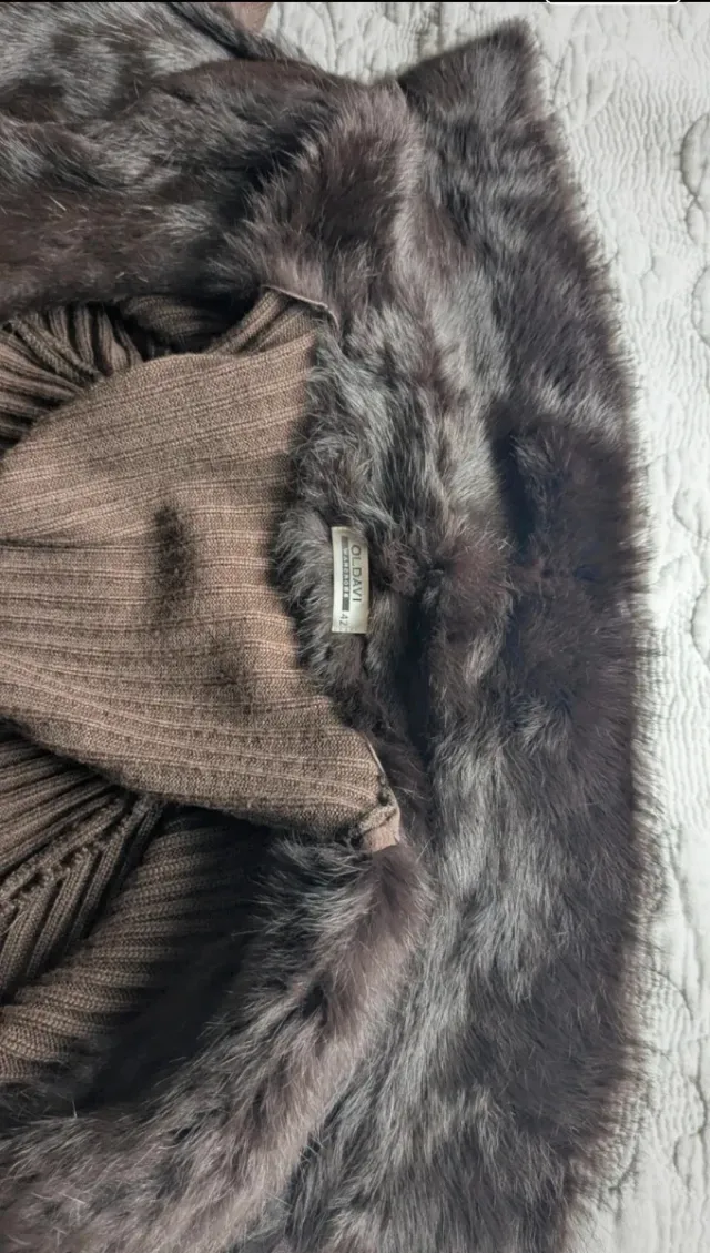 Cárdigan de ante marrón