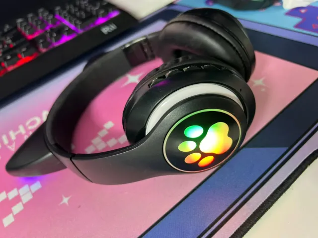 Auriculares Inalámbricos Gato Luces LED