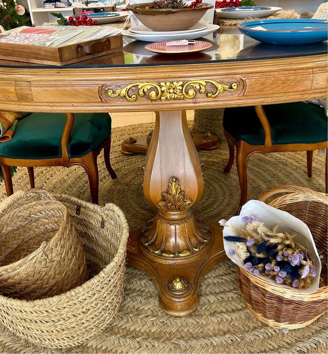 Antico tavolo da pranzo in legno allungabile con cristallo