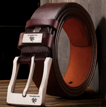 Cinturón de cuero marrón para hombre