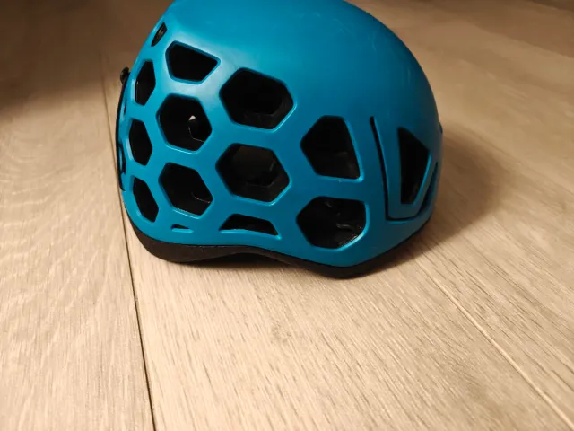 Casco escalada Singing Rock Hex