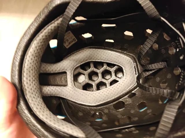 Casco escalada Singing Rock Hex