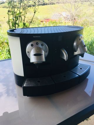 Cafetera Nespresso Gemini Doble