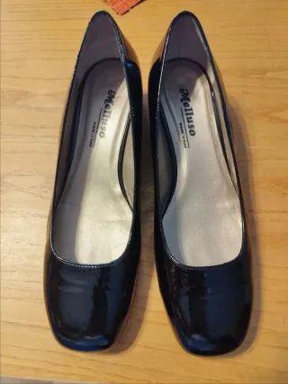Scarpe Melluso vernice nere
