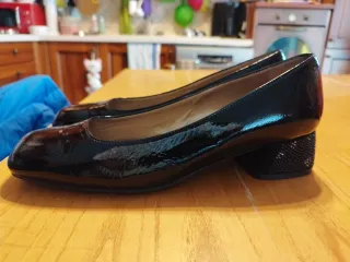 Scarpe Melluso vernice nere