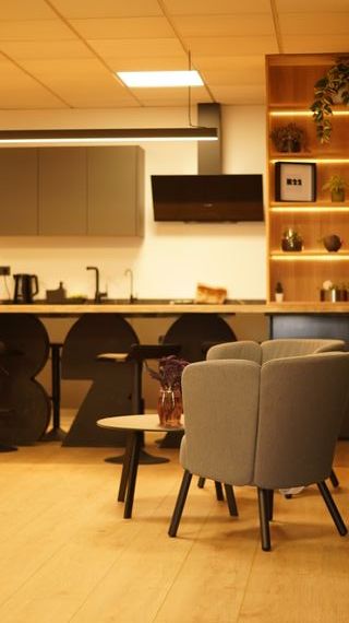 Despacho privado en coworking Salelles