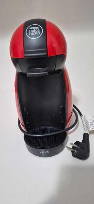 Cafetera Nescafé Dolce Gusto roja