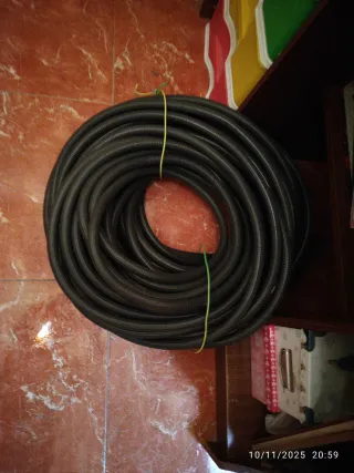 Tubo corrugado para instalaciones eléctricas