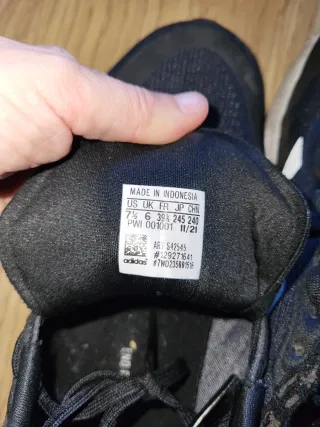 Zapatillas Adidas Talla 39 Negras y Blancas