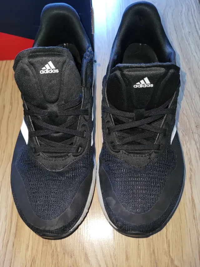 Zapatillas Adidas Talla 39 Negras y Blancas