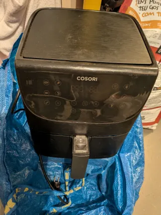 Freidora de aire Cosori negra