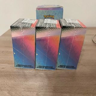 Pokemon Evoluzioni Prismatiche - 3 Bundle